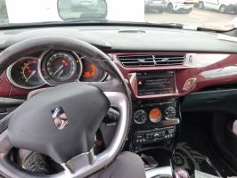 Foto pieza de coche